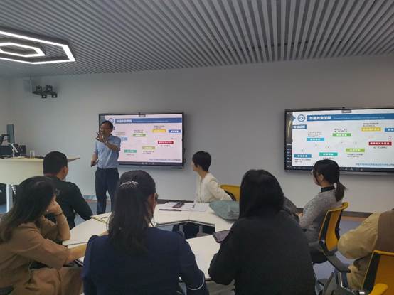 说明: F:\威廉体育\2022-2023-1\照片\广东技术师范大学（国培）3.23\微信图片_20230323120101.jpg