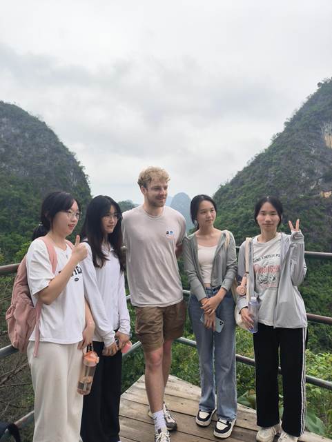 说明: 8f7390ee12f23ed9ea6a6b5e9ded115 说明: 8f7390ee12f23ed9ea6a6b5e9ded115