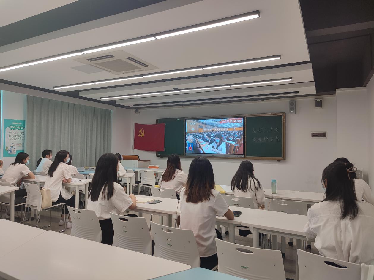 说明: 序号73_威廉体育林少绿_观看图片_mmexport1665892049823